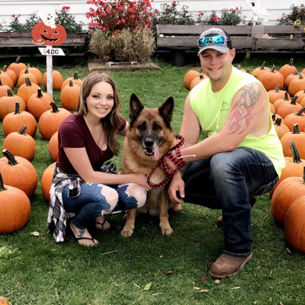 Meet your Posher, Cassie